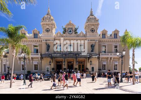 Casinò di Monte Carlo, Place du Casino (Piazza del Casinò), Monte Carlo, Monaco, Francia meridionale, Costa Azzurra, Europa Foto Stock