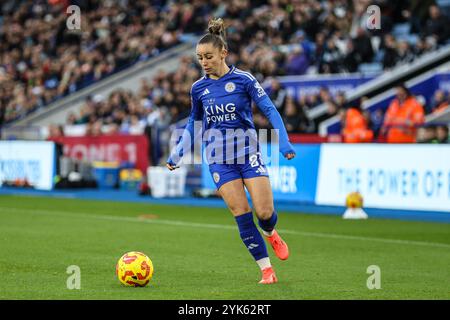 Leicester, Regno Unito. 17 novembre 2024. Leicester, Inghilterra, 16 novembre 2024: Hannah Cain (21 Leicester City) sul pallone durante la partita di Barclays Womens Super League tra Leicester City e Manchester United al King Power Stadium di Leicester, Inghilterra (Natalie Mincher/SPP) credito: SPP Sport Press Photo. /Alamy Live News Foto Stock