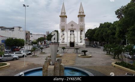 juazeiro, bahia, brasile - 14 novembre 2024: Veduta del Santuario della Cattedrale di nostra Signora delle Grotte nella città di Juazeiro. Foto Stock