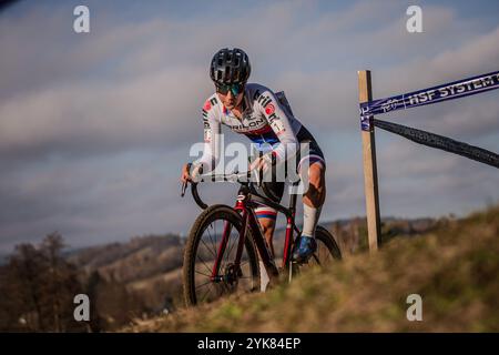 HSF SYSTEM CUP 2024, coppa ceca in ciclocross, ciclocross, Kristyna Zemanova, il 16 novembre 2024, Rymarov, repubblica Ceca. (Foto CTK/Jan Brychta) Foto Stock