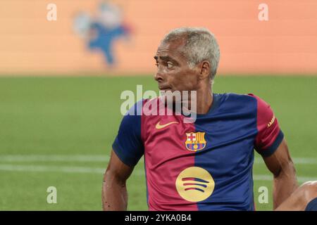 Curitiba, Brasile. 17 novembre 2024. PR - CURITIBA - 11/17/2024 - AMICHEVOLE PER BENEFICENZA, LEGGENDE DI BARCELLONA x LEGGENDE DI PELE - Romario giocatore di Barcelona Legends durante una partita di beneficenza allo stadio Arena da Baixada foto: Robson Mafra/AGIF credito: AGIF/Alamy Live News Foto Stock