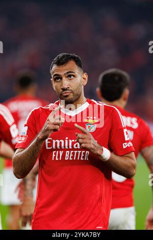 Vangelis Pavlidis ha visto festeggiare dopo aver segnato un gol durante la partita della Liga Portugal tra squadre di SL Benfica e FC Porto all'Estadio da Luz (Maciej Rog Foto Stock