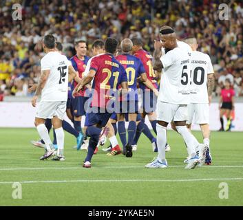 Curitiba, Parana, Brasile. 17 novembre 2024. Curitiba (pr), 17/11/2024- ospedale pequeno principe/Legends pele/barcelona- il giocatore rivale celebra un gol durante una partita tra leggende pequeno principe e leggende barca in una partita di beneficenza a favore della salute infantile e giovanile presso l'istituto di ricerca pele pequeno principe, tenutosi nella città di curitiba, nella notte di questa domenica 17 novembre 2024. (Credit Image: © Edson De Souza/TheNEWS2 via ZUMA Press Wire) SOLO PER USO EDITORIALE! Non per USO commerciale! Foto Stock
