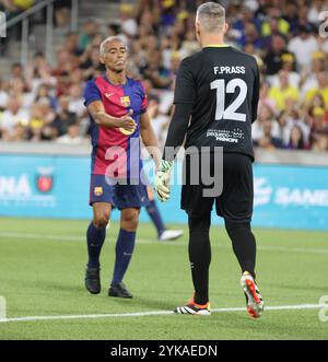 Curitiba, Parana, Brasile. 17 novembre 2024. Curitiba (pr), 17/11/2024- ospedale pequeno principe/Legends pele/barcelona- giocatore romario durante la partita tra leggende pequeno principe e leggende barca in una partita di beneficenza a favore della salute dei bambini e dei giovani presso l'istituto di ricerca pele pequeno principe, tenutasi nella città di curitiba, nella notte di questa domenica 17 novembre 2024. (Credit Image: © Edson De Souza/TheNEWS2 via ZUMA Press Wire) SOLO PER USO EDITORIALE! Non per USO commerciale! Foto Stock