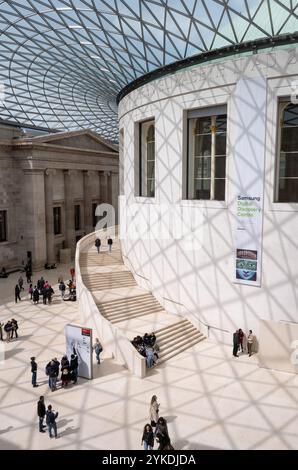 Il British Museum, nella zona di Bloomsbury a Londra, Regno Unito Foto Stock