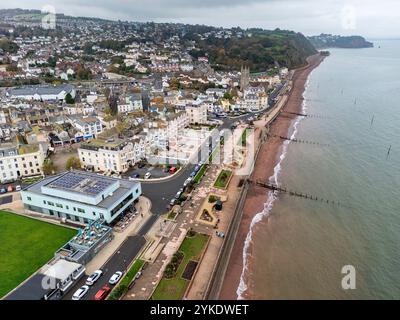 Il lungomare di Teignmouth, sulla costa meridionale del Devon, nel Regno Unito. Foto Stock