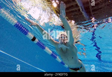 Belek, Turchia. 18 novembre 2024. Lo nuotatore belga Lucas Henveaux è stato raffigurato in azione durante un campo di allenamento organizzato dal Comitato olimpico belga BOIC-COIB a Belek, Turchia, lunedì 18 novembre 2024. Il campo si svolge dall'11 al 25 novembre. BELGA PHOTO ERIC LALMAND credito: Belga News Agency/Alamy Live News Foto Stock