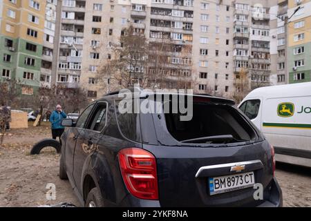 Attacco di razzi russi a Sumy 17.11.2024 Foto Stock