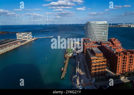 Distretto di Nordhavn con l'edificio per uffici Tip of Nordo il 29 aprile 2023 a Copenaghen, Danimarca. Foto Stock