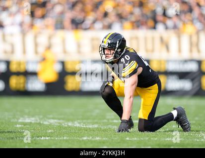 Pittsburgh, Pennsylvania, Stati Uniti. 17 novembre 2024. 17 novembre 2024: T.J. Watt n. 90 durante la partita tra Pittsburgh Steelers e Baltimore Ravens all'Acrisure Stadium di Pittsburgh, Pennsylvania. Brook Ward/Apparent Media Group (Credit Image: © AMG/AMG via ZUMA Press Wire) SOLO PER USO EDITORIALE! Non per USO commerciale! Foto Stock