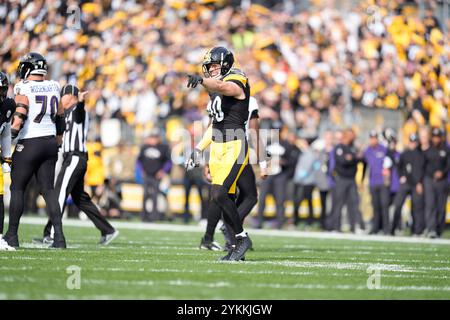 Pittsburgh, Pennsylvania, Stati Uniti. 17 novembre 2024. 17 novembre 2024: T.J. Watt n. 90 durante la partita tra Pittsburgh Steelers e Baltimore Ravens all'Acrisure Stadium di Pittsburgh, Pennsylvania. Brook Ward/Apparent Media Group (Credit Image: © AMG/AMG via ZUMA Press Wire) SOLO PER USO EDITORIALE! Non per USO commerciale! Foto Stock