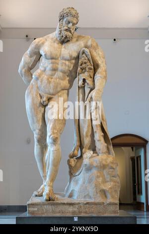 L'Hercules di Farnese Foto Stock