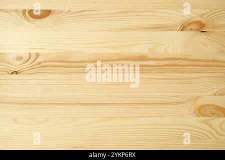 Vista frontale della tavola di legno marrone chiaro con motivo orizzontale Foto Stock