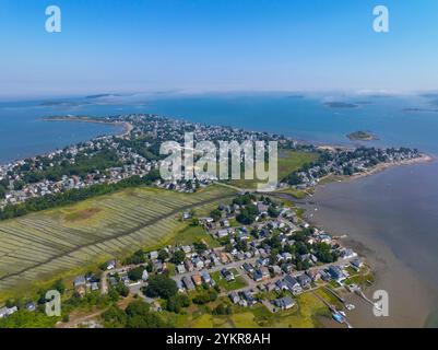 Vista aerea di Houghs Neck e Nut Island tra il fiume Weymouth Fore e Quincy Bay nella città di Quincy, Massachusetts ma, Stati Uniti. Foto Stock