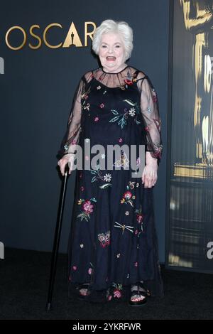 Los Angeles, Stati Uniti. 17 novembre 2024. LOS ANGELES - 17 novembre: June Squibb ai Governors Awards 2024 al Dolby Ballroom il 17 novembre 2024 a Los Angeles, CA (foto di Katrina Jordan/Sipa USA) crediti: SIPA USA/Alamy Live News Foto Stock