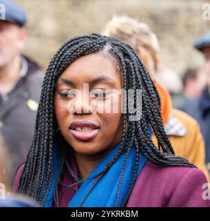 Londra, Inghilterra, Regno Unito. 19 novembre 2024. Il leader del partito conservatore Kemi Badenoch, si unisce alla protesta degli agricoltori a Whitehall credito: Richard Lincoln/Alamy Live News Foto Stock