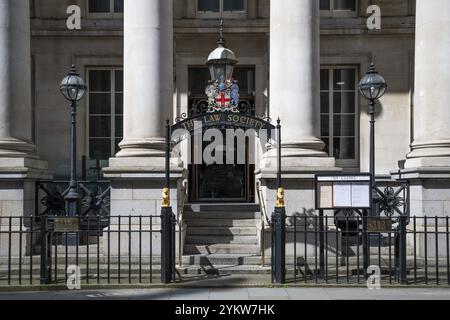 Ingresso alla Westminster & Holborn Law Society of England and Wales, Professional Association of Solicitors, 113 Chancery Lane, Londra, Inghilterra, ONU Foto Stock