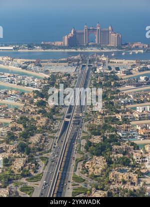 Una foto del Palm Jumeirah e dell'Atlantis, il Palm Hotel Foto Stock