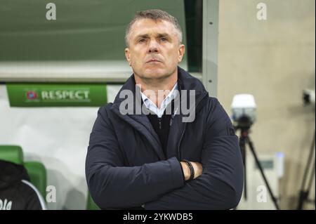 WROCLAW, POLONIA - 14 OTTOBRE 2024: Partita della UEFA Nations League Ucraina - Cechia. Serhiy Rebrov capo allenatore dell'Ucraina. Foto Stock