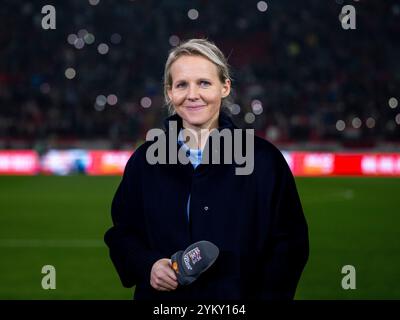 Friederike Fritzy Kromp (ZDF TV Expertin, Eintracht Frankfurt U20 Frauen Trainerin), HUN, Ungarn (HUN) vs Deutschland (GER), Fussball Laenderspiel, UEFA Nations League, Liga A, Saison 2024/2025, 6) Spieltag, 19.11.2024 foto: Eibner-Pressefoto/Michael Memmler Foto Stock