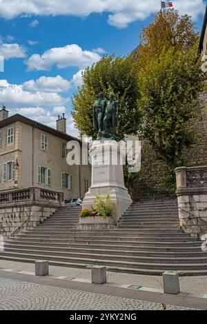 Saint-Chapelle e Chateau des Ducs de Savoie o Castello di Chambery. Costruito nell'XI secolo per il visconte Berlion di Chamery e ora un annuncio francese Foto Stock