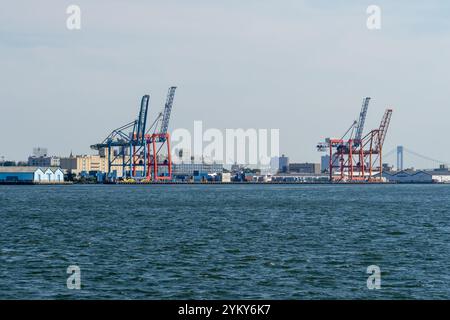 Terminal marittimo Red Hook a Brooklyn, New York, Stati Uniti. Foto Stock