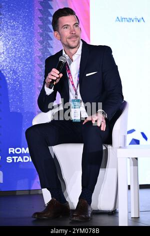 Mike Armstrong JUVENTUS FC durante il Social Football Summit 2024 allo Stadio Olimpico il 19 novembre 2024 a Roma. Foto Stock