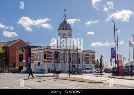 Harbour House è Un ex Harbourmaster's Office e Un edificio storico di grado II a Town Quay Southampton Inghilterra Regno Unito Foto Stock
