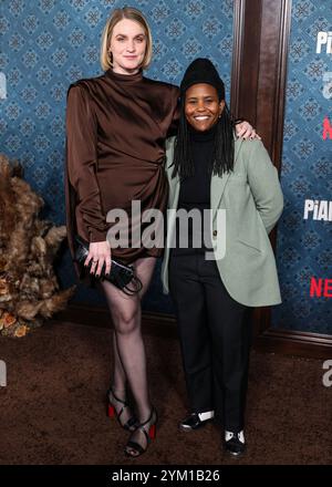 HOLLYWOOD, LOS ANGELES, CALIFORNIA, Stati Uniti - 19 NOVEMBRE: Colleen Washington e Katia Washington arrivano alla premiere di Los Angeles di "The piano Lesson" di Netflix, tenutasi all'Egyptian Theatre Hollywood il 19 novembre 2024 a Hollywood, Los Angeles, California, Stati Uniti. (Foto di Xavier Collin/Image Press Agency) Foto Stock