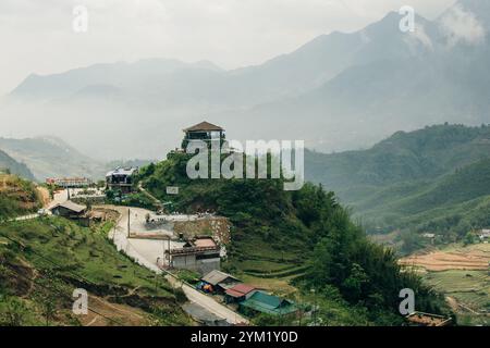 Iew di Tam Son Valley a Heavens Gate, provincia di ha Giang, Vietnam. Foto di alta qualità Foto Stock