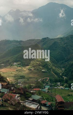 Iew di Tam Son Valley a Heavens Gate, provincia di ha Giang, Vietnam. Foto di alta qualità Foto Stock