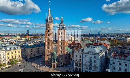 Basilica di Santa Maria. La famosa chiesa dell'assunzione della Vergine Maria. Cracovia, Polonia Foto Stock