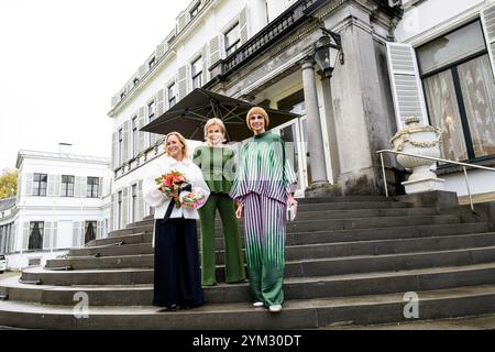 Soestdijk, Paesi Bassi, 2024-11-20 16:35:01 SOESTDIJK, 20-11-2024, il Palazzo Soestdijk, la principale mostra invernale 'Shine on Soestdijk' mostrerà ampiamente la vita di corte, combinata con la moda contemporanea, l'arte e il design. FOTO: NLBeeld/Patrick van Emst crediti: NL Beeld / Patrick van Emst Foto Stock