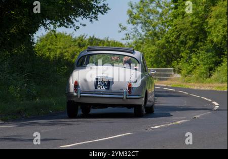 1968 Jaguar Mk2 3,4 340 berlina sportiva di lusso classica britannica Foto Stock