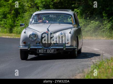 1968 Jaguar Mk2 3,4 340 berlina sportiva di lusso classica britannica Foto Stock