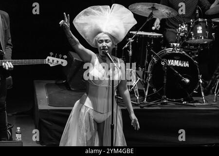 Madrid, Spagna. 20 novembre 2024. Lady Blackbird si esibisce durante il concerto JAZZMADRID al Conde Duque di Madrid 20 novembre 2024 Spagna Credit: SIPA USA/Alamy Live News Foto Stock