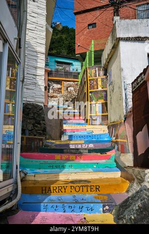 2024 settembre, villaggio culturale Gamcheon a Busan, Corea del Sud Foto Stock
