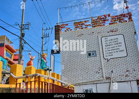 2024 settembre, statua del piccolo Principe, villaggio culturale Gamcheon a Busan, Corea del Sud Foto Stock