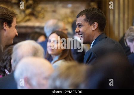 Bruxelles, Belgio. 21 novembre 2024. Stromae, alias Paul Van Haver, raffigurato durante un ricevimento reale per persone che sono state concesse con la grazia della nobiltà, giovedì 21 novembre 2024, al Palazzo reale di Bruxelles. BELGA PHOTO JAMES ARTHUR GEKIERE credito: Belga News Agency/Alamy Live News Foto Stock