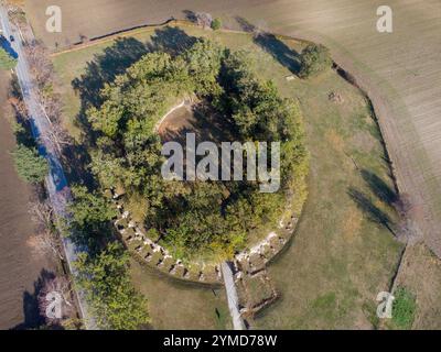 Urbisaglia (Marche-provincia di Macerata). Area archeologica di Urbs Salvia. Anfiteatro Romano Foto Stock