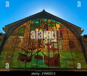 Markthalle, Mercado Central de Atarazanas, Bild, Glasmalerei, Malagamotive Foto Stock