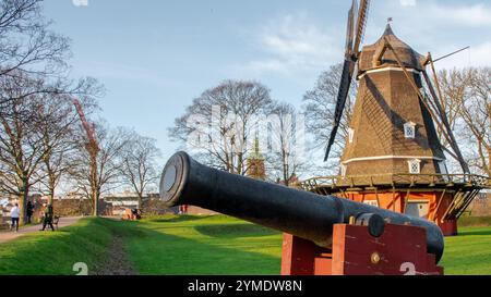 Paesaggi intorno a Copenaghen, giardini di Tivoli e castello di Kronborg (Amleto), Danimarca. Foto Stock