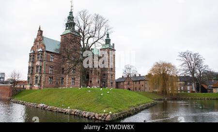 Paesaggi intorno a Copenaghen, giardini di Tivoli e castello di Kronborg (Amleto), Danimarca. Foto Stock