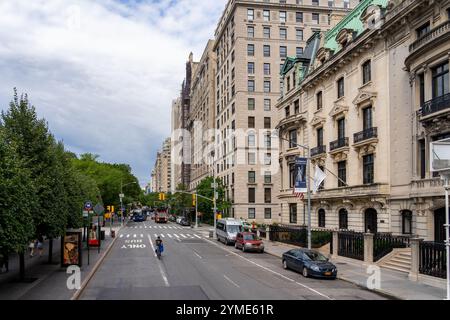 New York City, USA - 17 agosto 2022: Vista sulla strada del centro di New York City, USA. Foto Stock