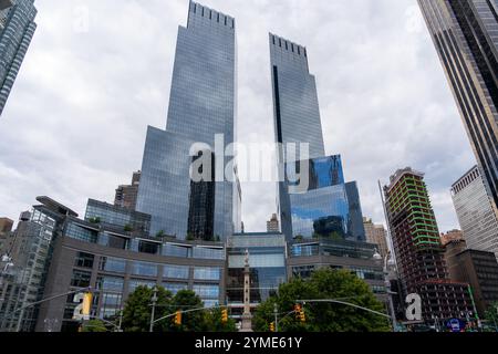 New York City, USA - 17 agosto 2022: Deutsche Bank Center sul Columbus Cir a New York City, USA. Foto Stock