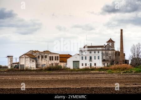 Vecchia fattoria nella riserva naturale Albufera a Valencia, Spagna Foto Stock