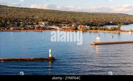 Fotografia aerea di Grand Marais, Minnesota, Stati Uniti. Foto Stock