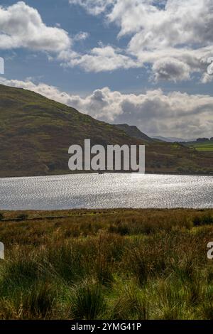 Cwm Ystradllyn e Gorseddau e le cave di ardesia del Principe di Galles Foto Stock