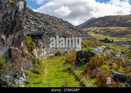 Cwm Ystradllyn e Gorseddau e le cave di ardesia del Principe di Galles Foto Stock