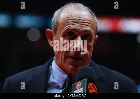 Milano, Italia. 21 novembre 2024. Ettore Messina Head Coach di EA7 Emporio Armani Milan intervistato durante la partita dell'11° round della stagione regolare Turkish Airlines EuroLeague 2024/25 tra EA7 Emporio Armani Milan e Maccabi Playtika Tel Aviv all'Unipol Forum. Punteggio finale EA7 Emporio Armani Milano 98 | 86 Maccabi Playtika Tel Aviv credito: SOPA Images Limited/Alamy Live News Foto Stock